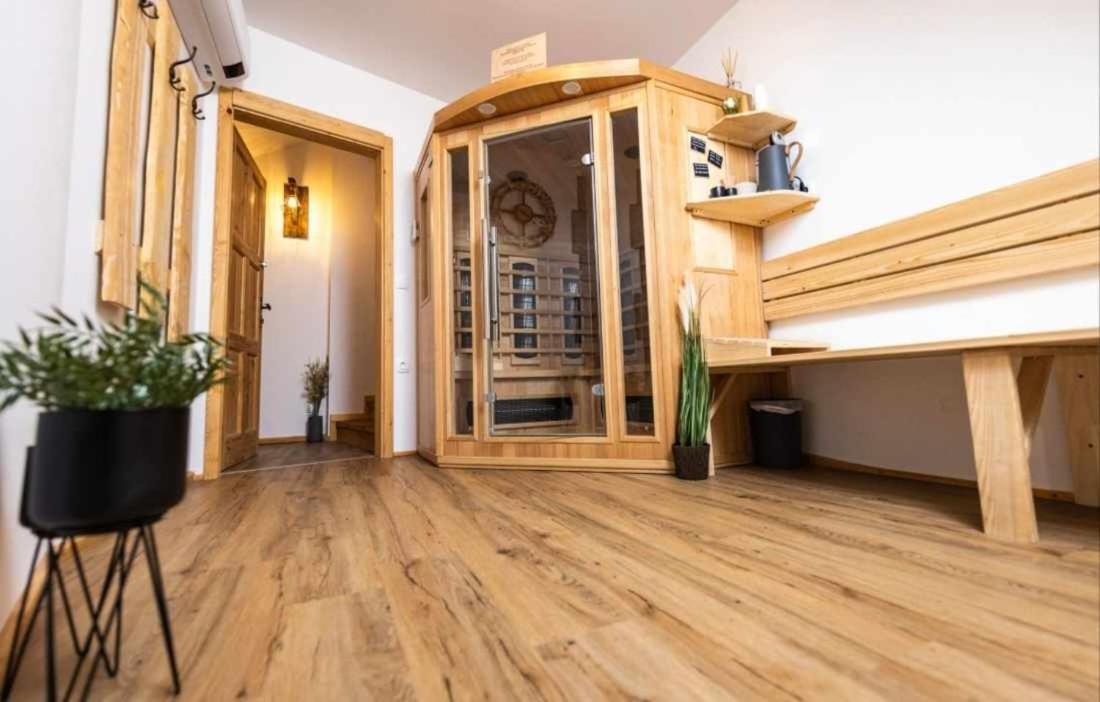 Ranc Jures Appartement Ljutomer Buitenkant foto